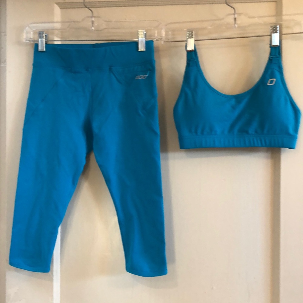 Lorna Jane blue workout set. Both size XS.